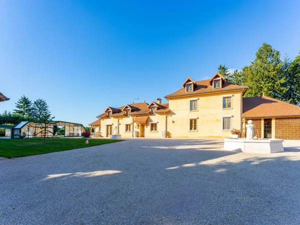 Maison 10 pièces 