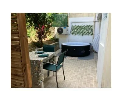 Anse Mitan | Superbe studio meublé avec extérieur 