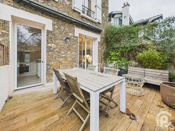 Maison 6 pièces 125 m² 
