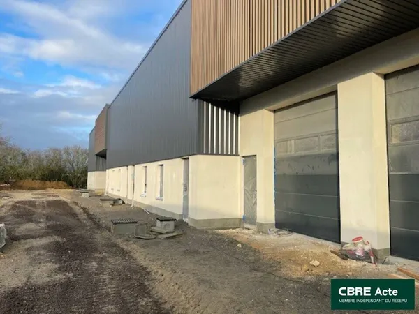 Bureau 848 m² 