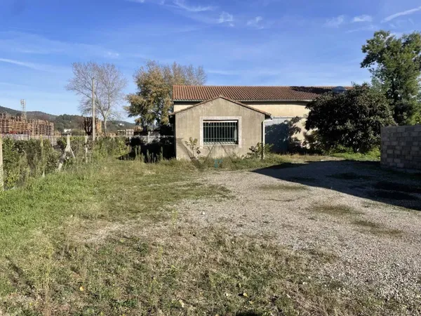 Entrepôt 450 m² 