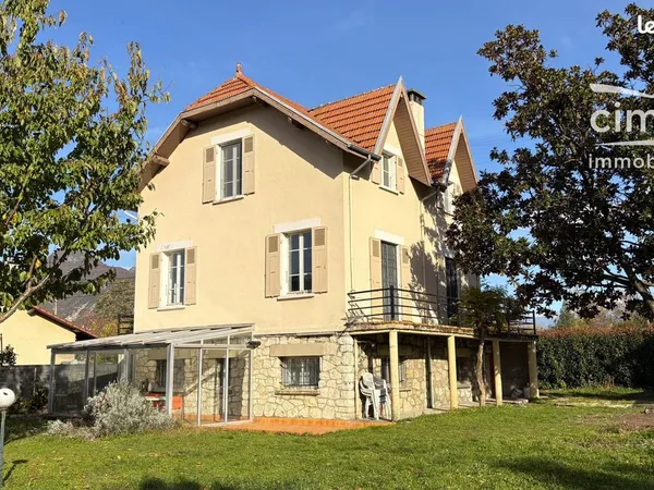 Maison 4 pièces 115 m² 