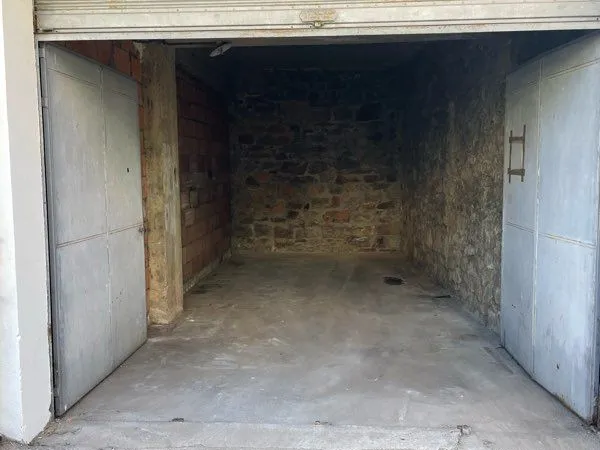 Parking - Garage Location Tulle   60€