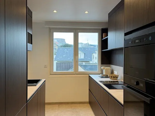 Appartement 3 pièces 90m2 - Orangerie 