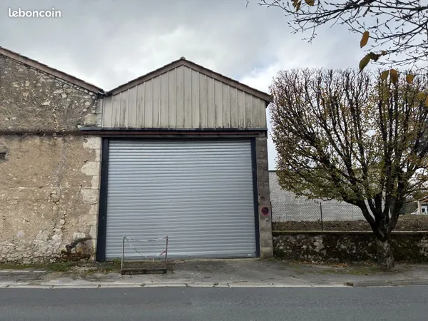Garage/box 58 m² Villereal 