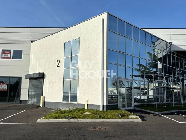 Local commercial 274 m² 