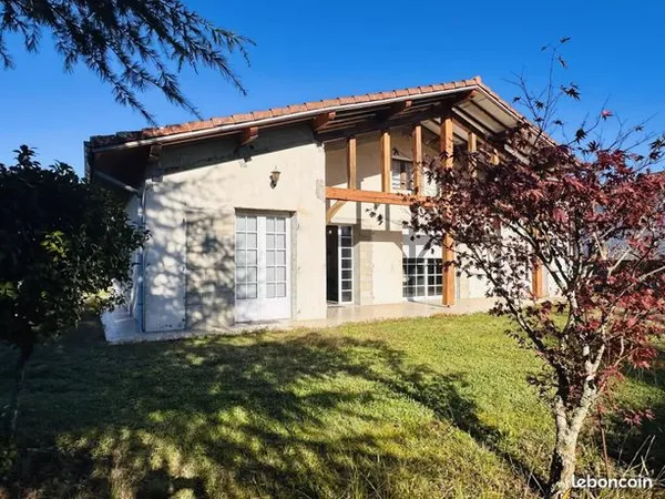 Maison 6 pièces 200 m² 