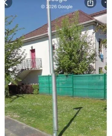 Duplex f3 très bon compromis avec une maison quartier très prisé à la Haie Bertrand