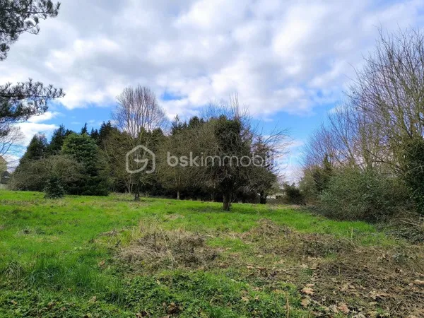 Terrain 4300 m²