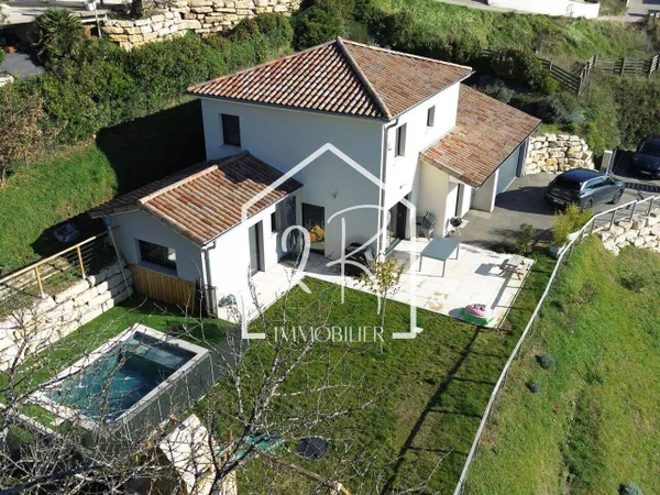 Maison 5 pièces 114 m² 