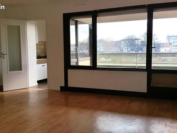Appartement 2 pièces 43 m² 