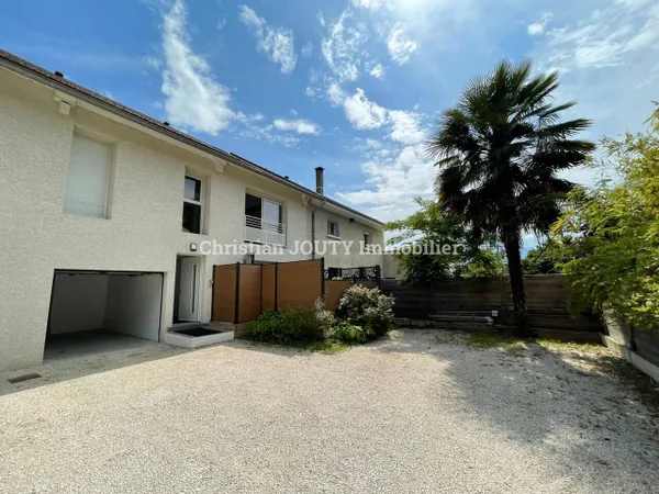 Duplex 4 pièces 93 m² 