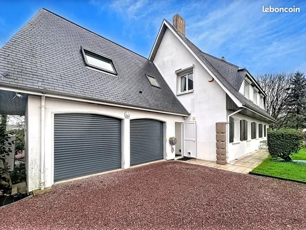 Maison 8 pièces 197 m² 