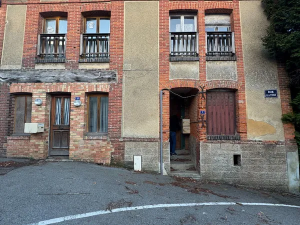 Immeuble Moulins La Marche 