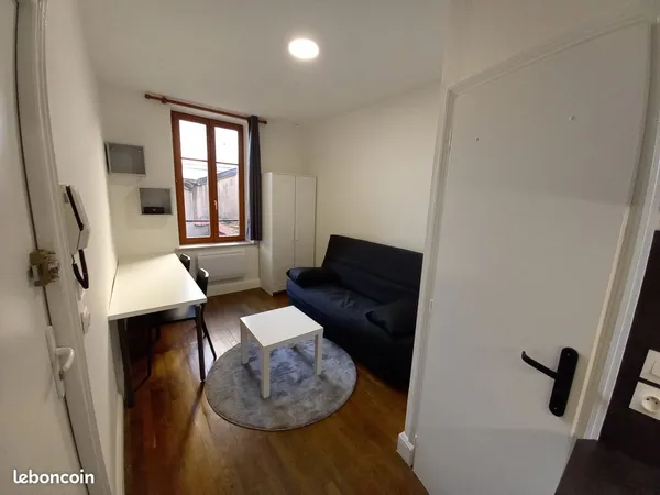 Location studio meublé 
