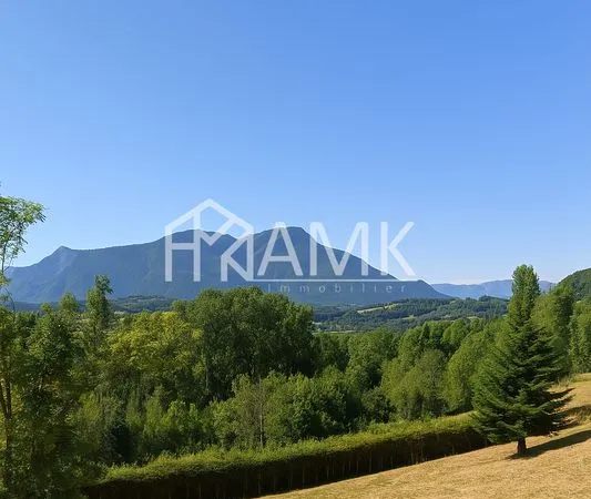Terrain 1800 m² Miribel-les-Échelles 