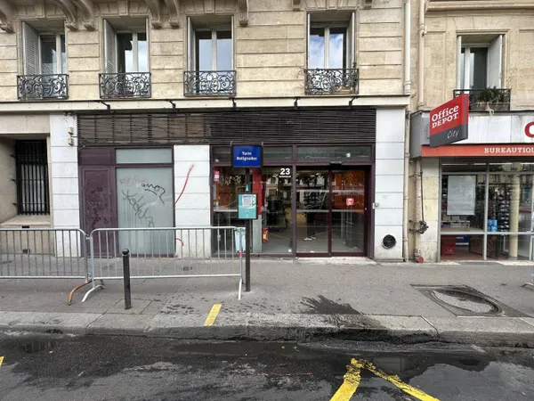 Boutique 2 pièces 439 m² 