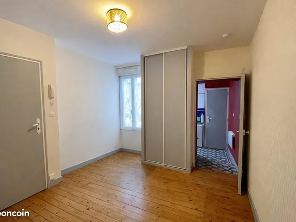 Appartement 1 pièce 17 m² 