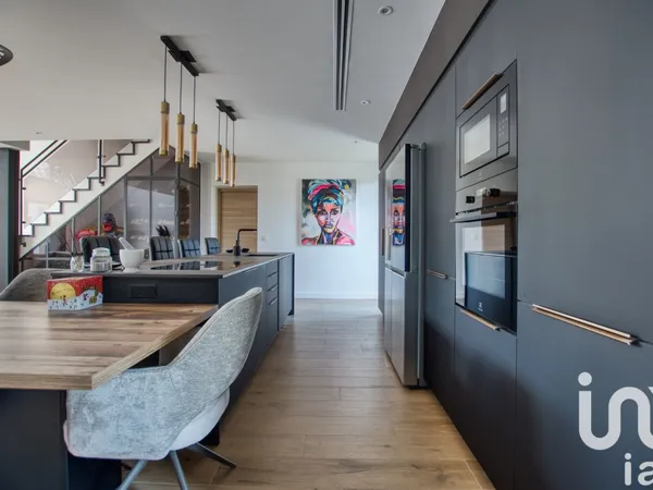 Vente Maison d'architecte 7 pièces 