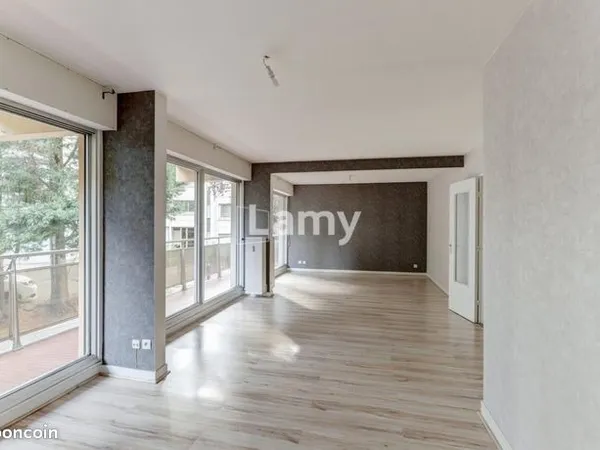 Appartement 5 pièces 96 m² 