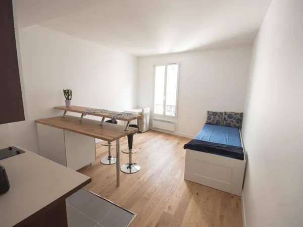 Studio 1 pièce 22 m² 