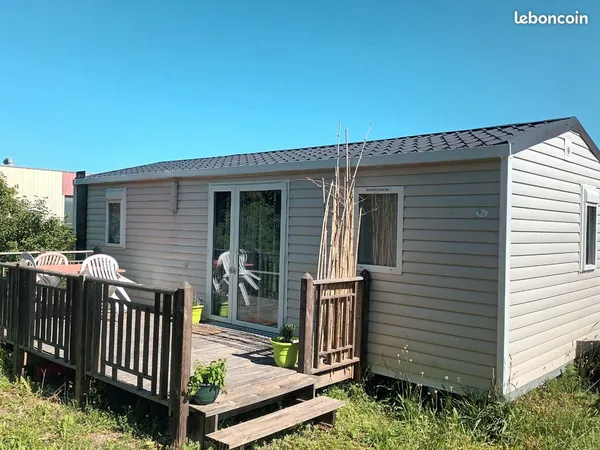 Maisonnette mobile livraison incluse 