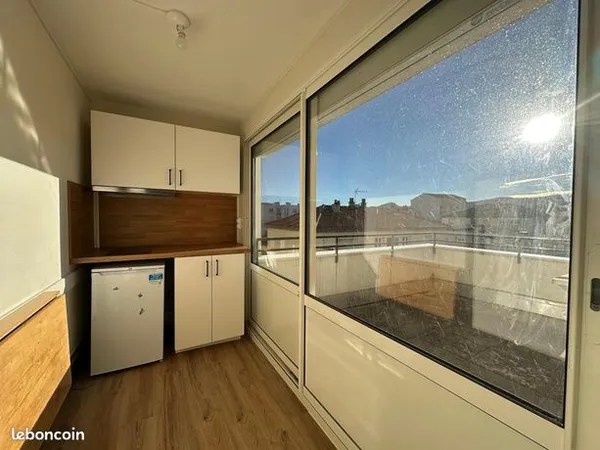 Appartement 1 pièce 13 m² 