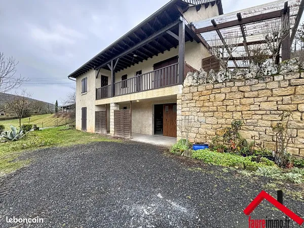 Maison 5 pièces 107 m² 