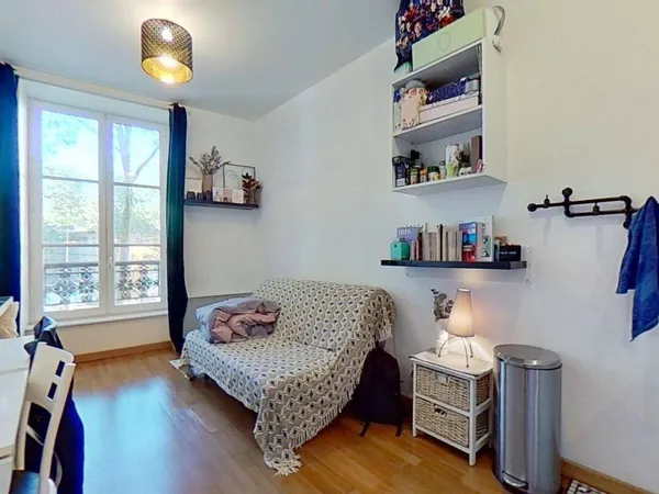 Studio 1 pièce 18 m² 