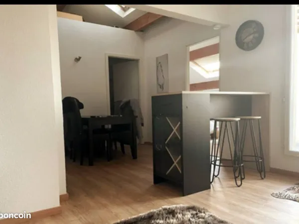 Appartement de charme dans résidence avec piscine 