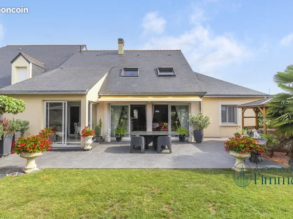 Maison 6 pièces 186 m² 