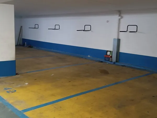 Parking 12 m² 