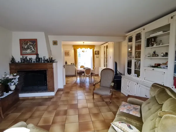 Maison familiale de 146 m2 avec sous-sol total Quartier Pa 