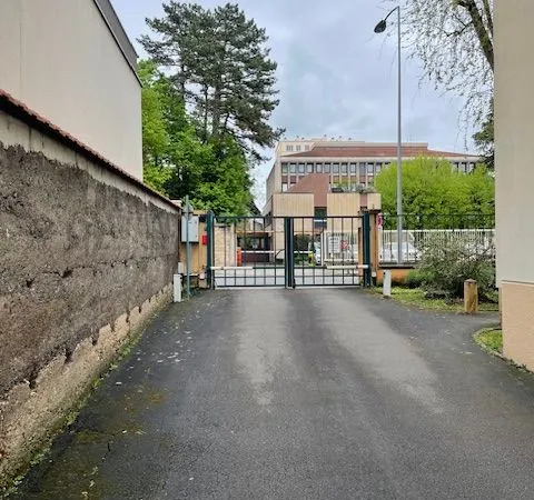 Location garage securisé 