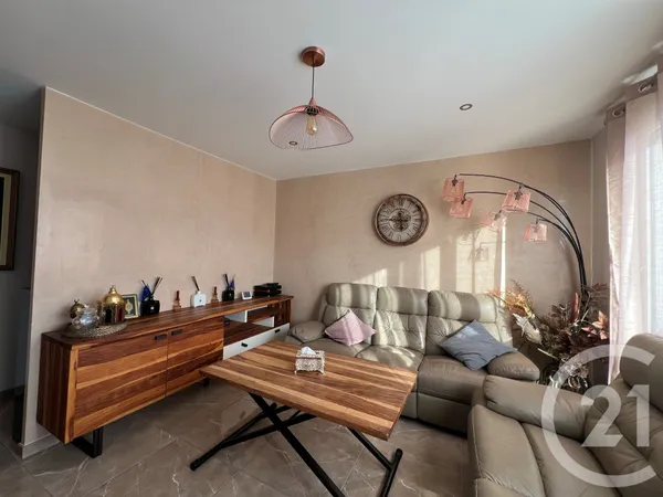 Appartement 3 pièces 67 m² 
