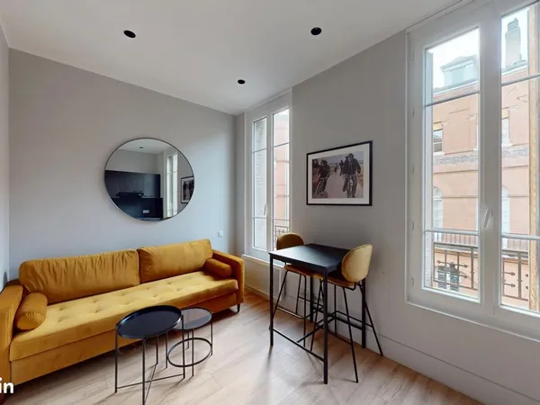 Studio 1 pièce 18 m² 