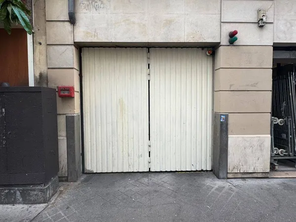 Parking 11 m² 