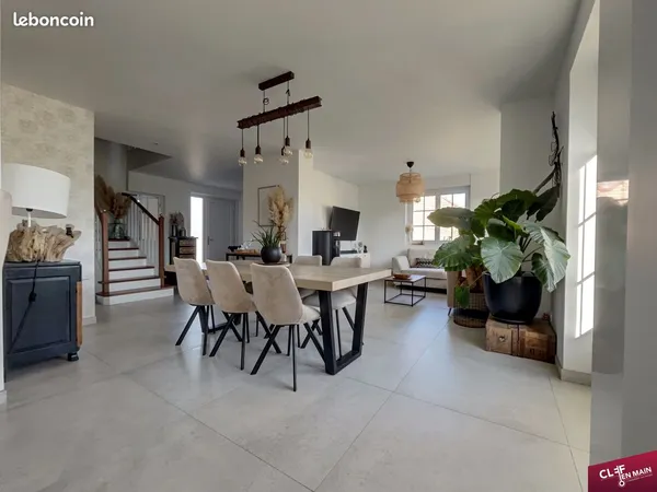 Maison 8 pièces 127 m² 