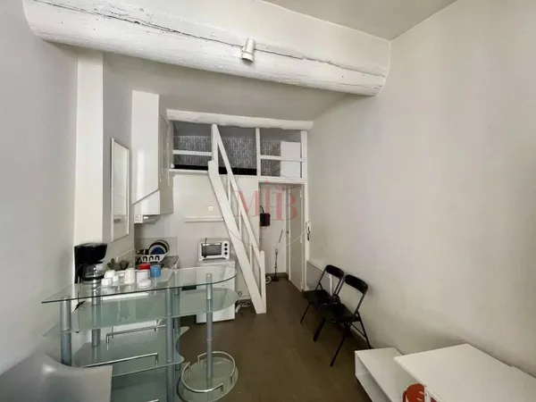 Appartement 1 pièce 15 m² 