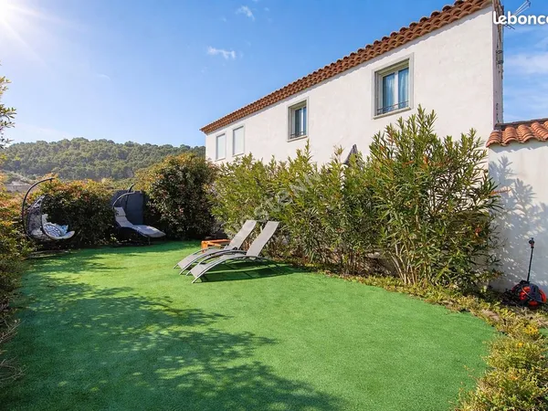 Villa 4 pièces 108 m² 
