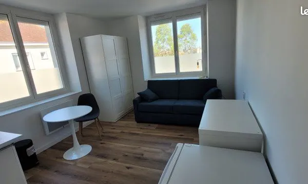 Studio très lumineux 