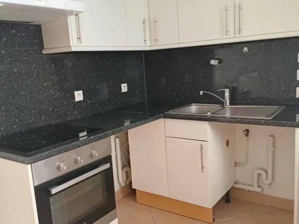 Studio 1 pièce 19 m² 