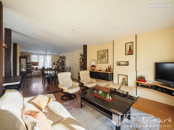 Appartement 3 pièces 107 m² 