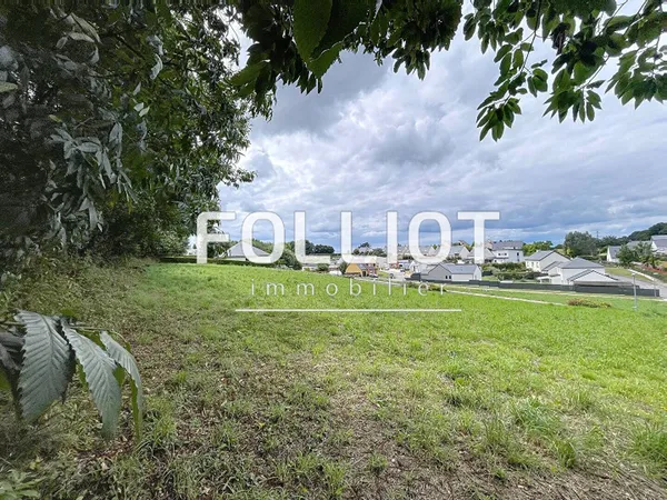 Terrain constructible 815 m² 