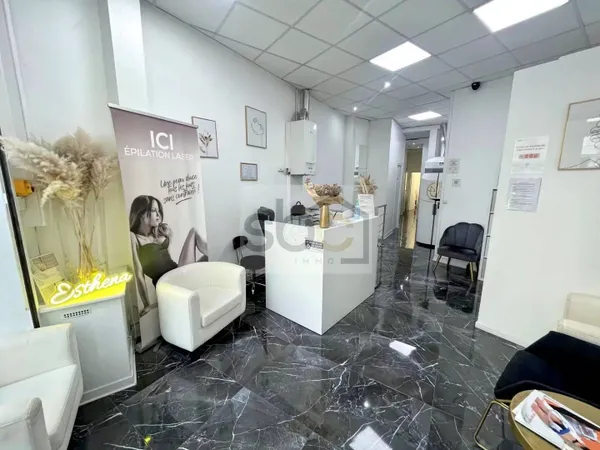 Fonds de commerce 4 pièces 68 m² 