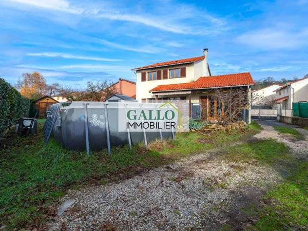 Maison 6 pièces 121 m² 