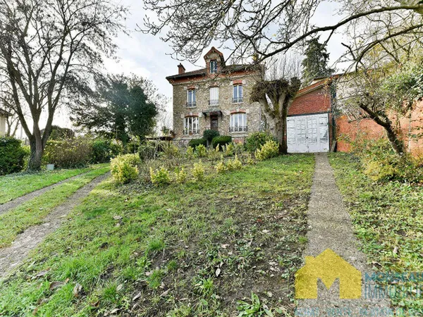Maison 7 pièces 161 m² 