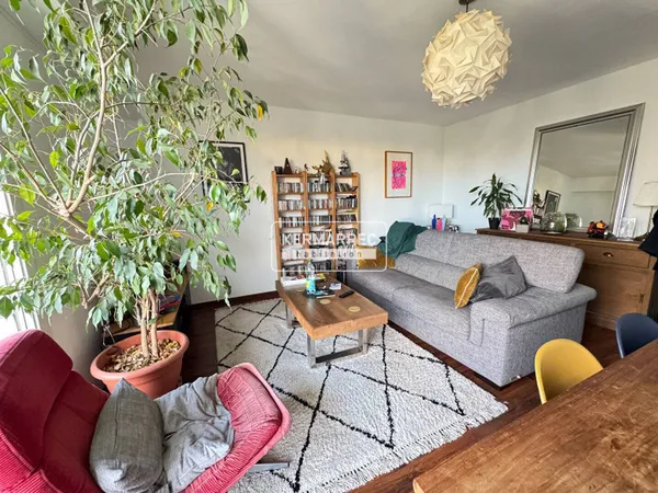 Triplex 4 pièces 81 m² 