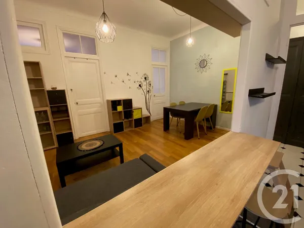 Appartement 3 pièces 64 m² 