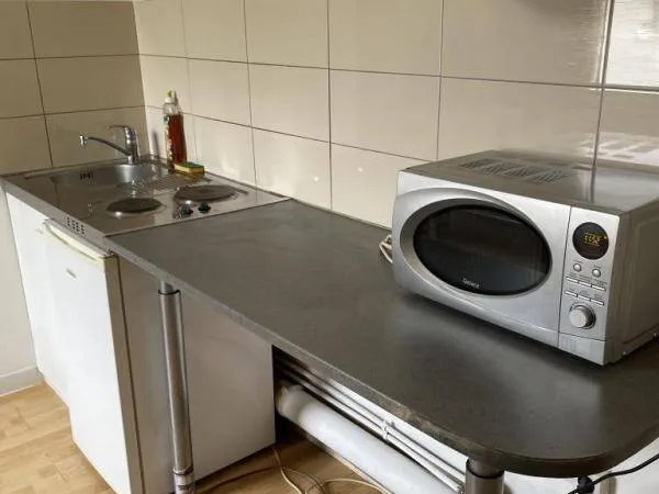 Studio 1 pièce 16 m² 